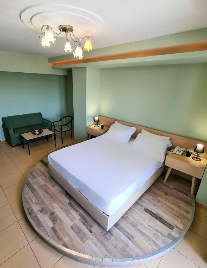 Perinthos Hotel Анхиалос Екстериор снимка