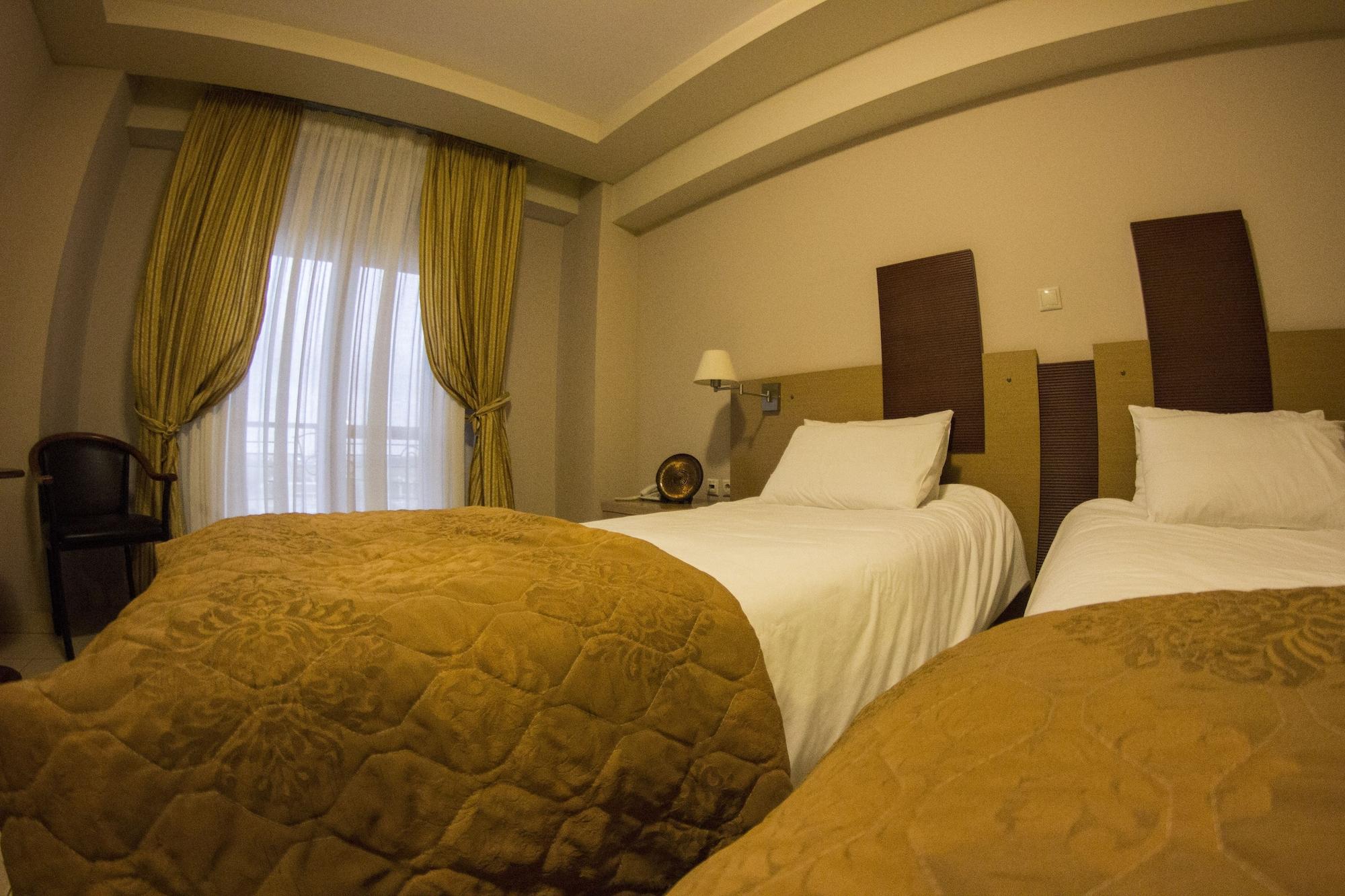 Perinthos Hotel Анхиалос Екстериор снимка
